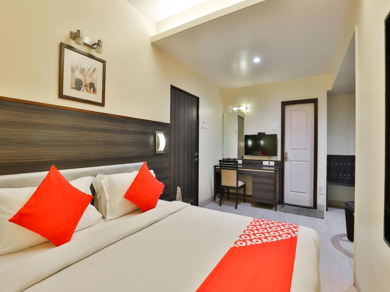 Oyo 17332 Hotel Nana'S Daman Dış mekan fotoğraf