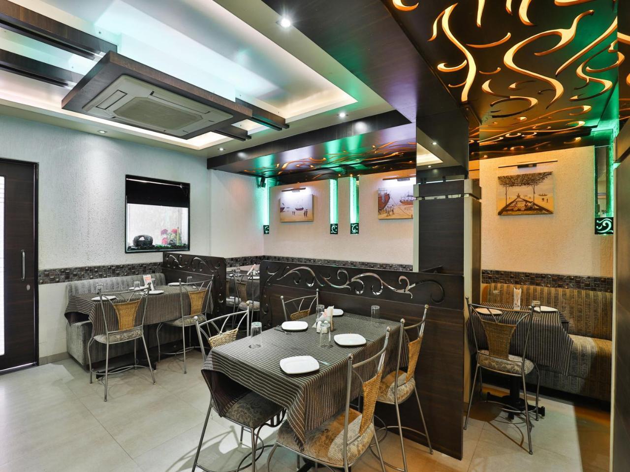 Oyo 17332 Hotel Nana'S Daman Dış mekan fotoğraf