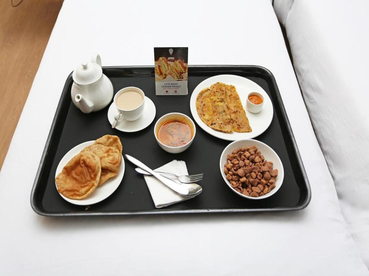 Oyo 17332 Hotel Nana'S Daman Dış mekan fotoğraf