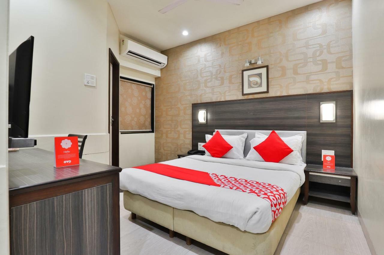 Oyo 17332 Hotel Nana'S Daman Dış mekan fotoğraf